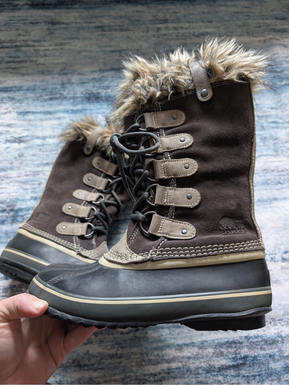 SOREL Joan Of Arctic Boots Womens Size 7 Waterproof Snow Rain Winter Faux Fur